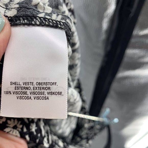 Anthropologie Maeve Scarf Print Relax Shorts XL - Picture 6 of 7